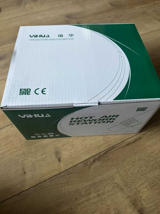 Stacja lutownicza Yihua 852D+ Hot air 740W Spawarka plastiku lutownica
