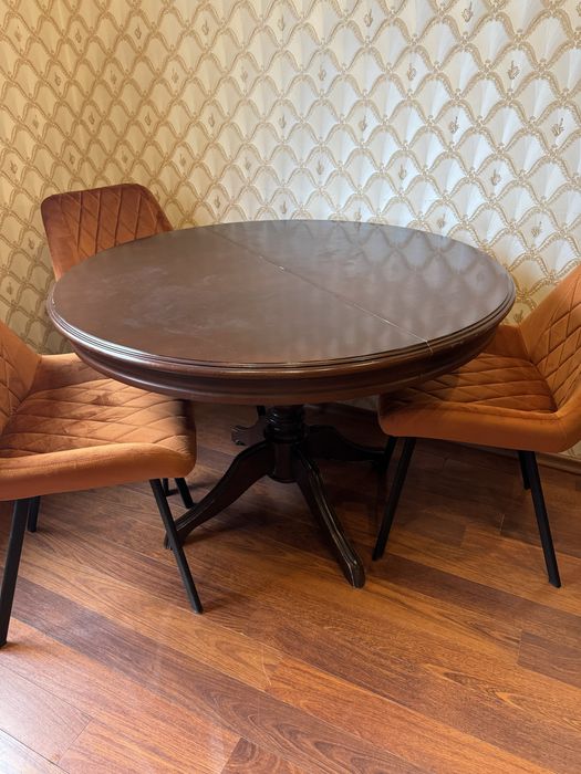 Стіл дерево розкладний