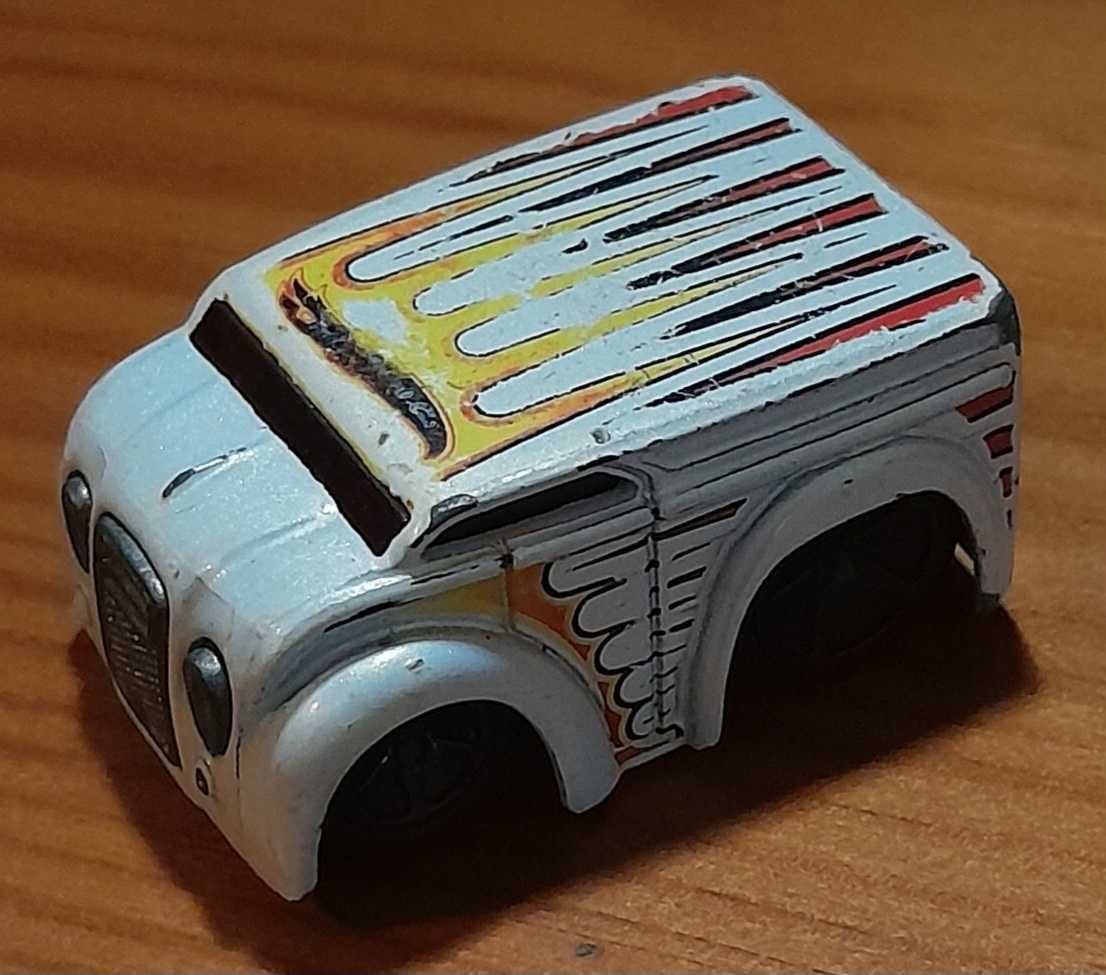 hot wheels diversos - coleções de 2003 e 2004