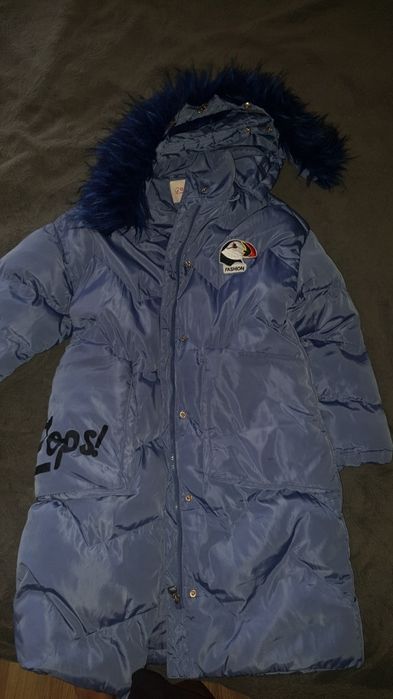 Дуже гарний і теплий зимовий плащ