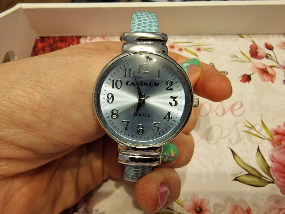 Zegarek damski (błękit)