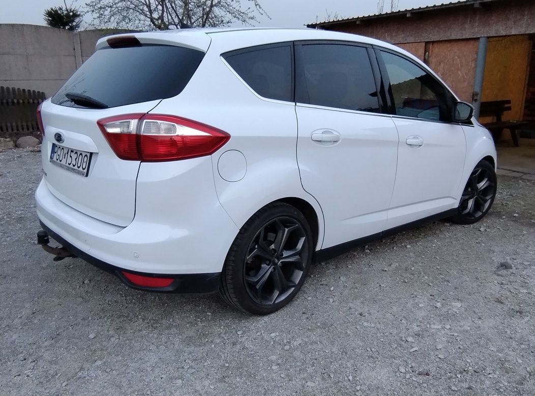 Ford C-Max 2012..