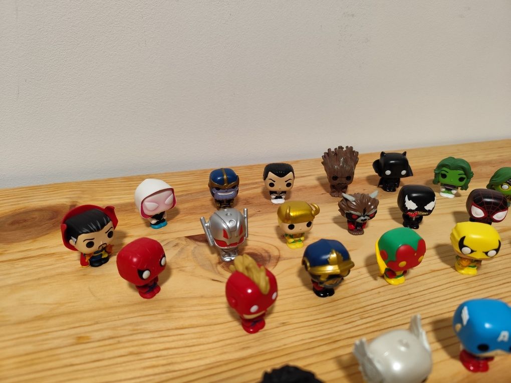 Figuras / Bonecos Marvel