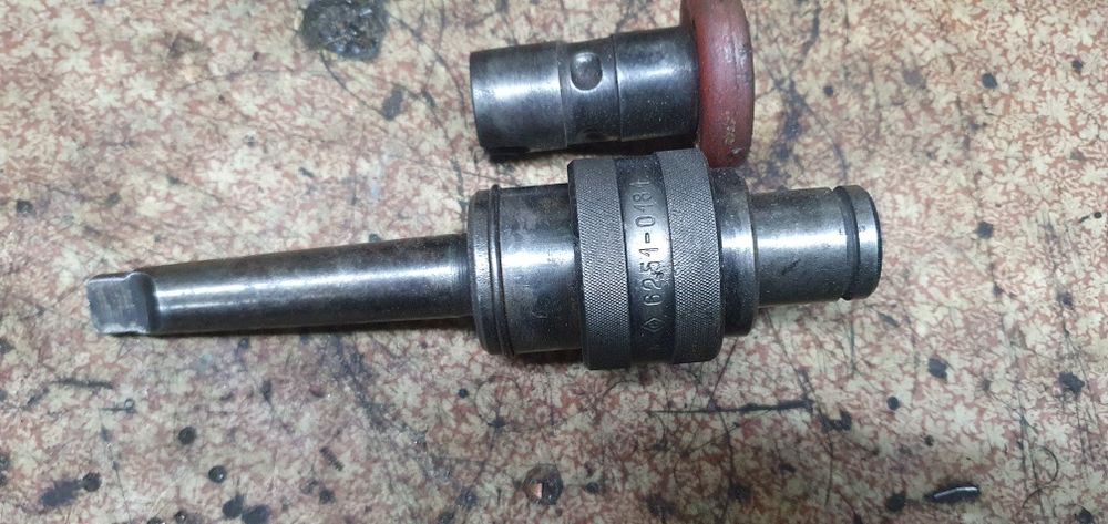 Патрон быстрозажимной