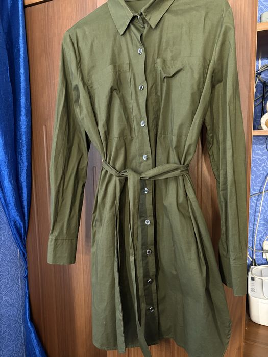 Сукня-рубашка з поясом