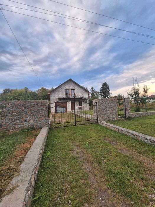 продам  будинок (168 кв.м+9соток) з атмосферою затишку та комфорту!