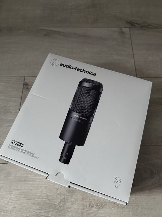 Продам студійний мікрофон Audio-Technica AT2035