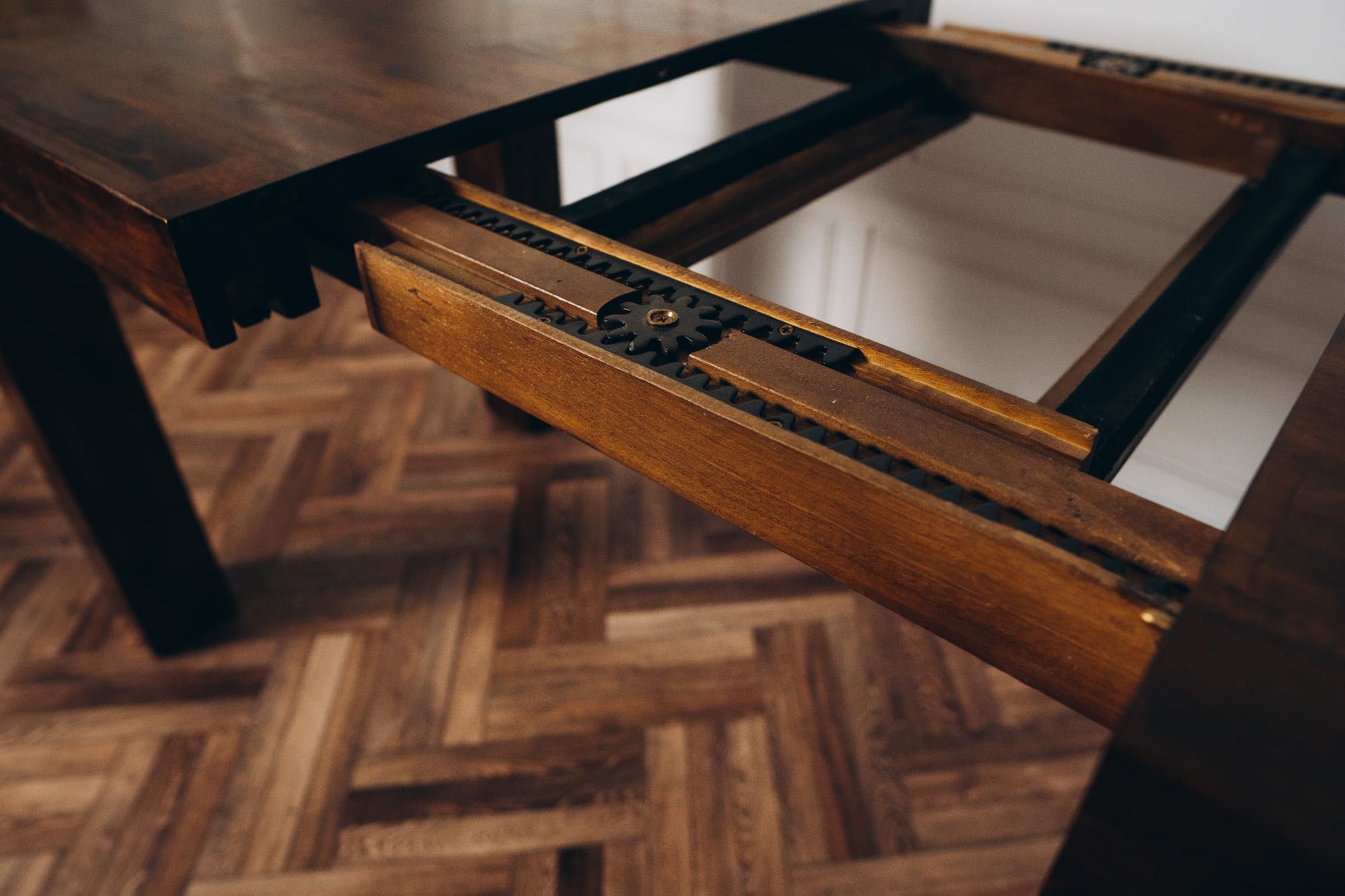 Розкладний дерев'яний  стіл 180х80