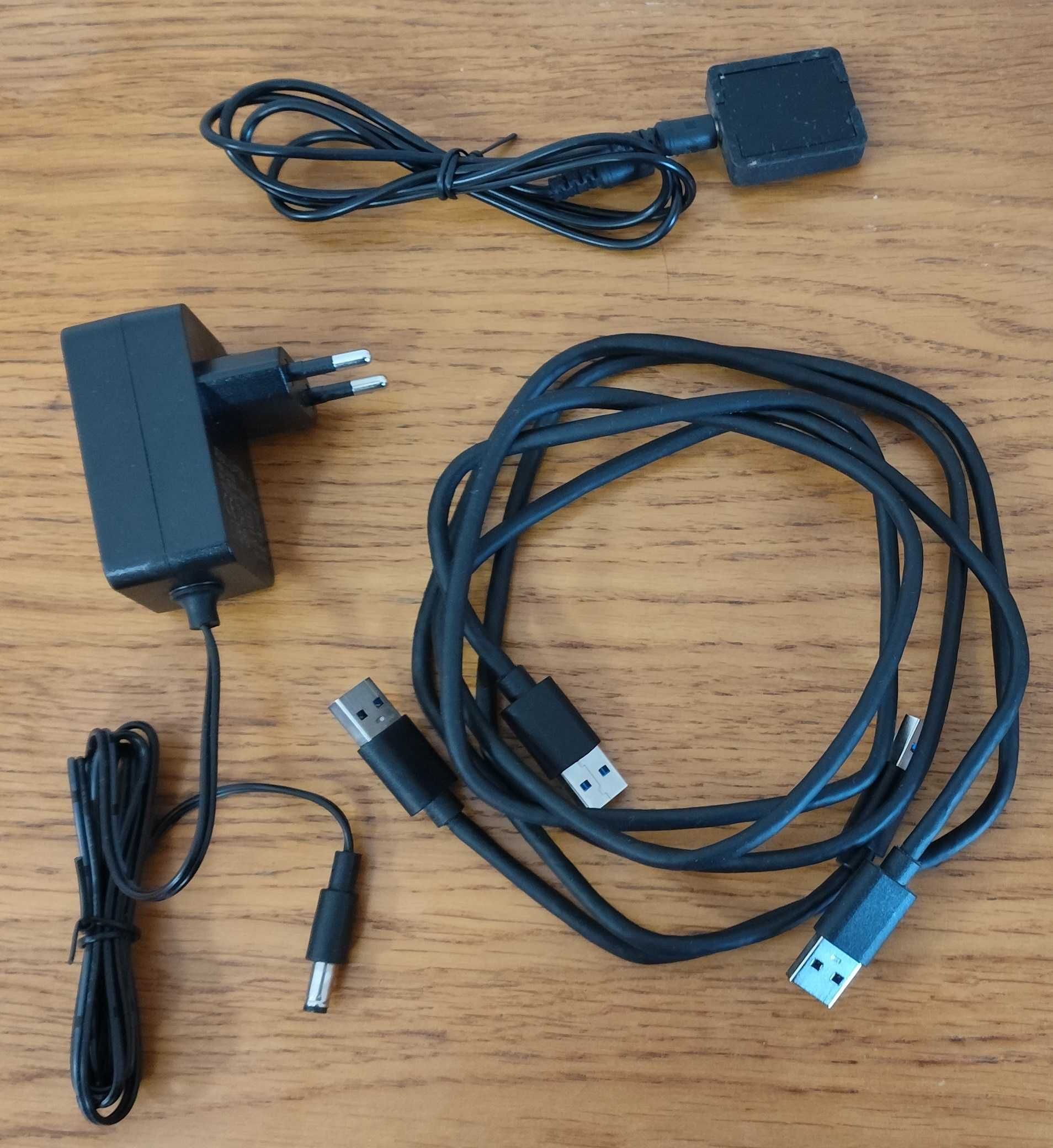KVM Switch 2 PC´s x 2 Monitores HDMI & DisplayPort