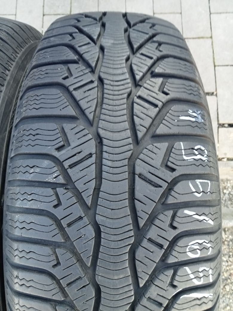 2x Opony Używane Całoroczne 195/65R15 Kleber