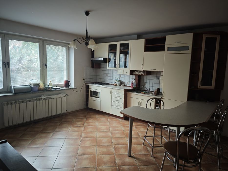 Pokój do wynajęcia z balkonem w spokojnej okolicy