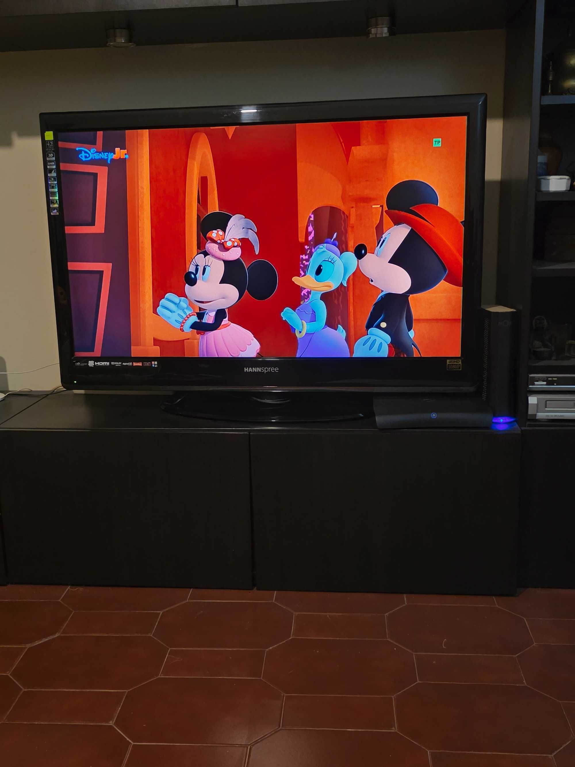 Vende-se Hanspree 42 polegadas Full HD 1080p  TV