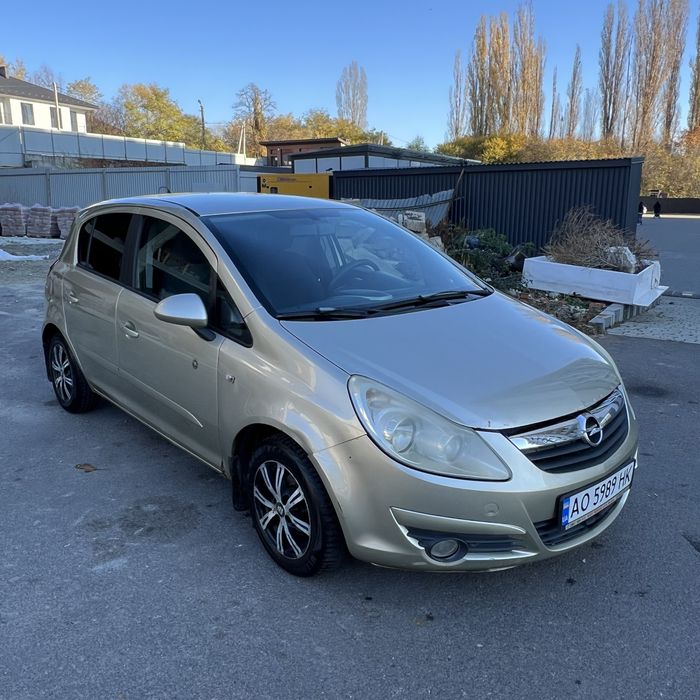 Економне авто Opel Corsa 2007