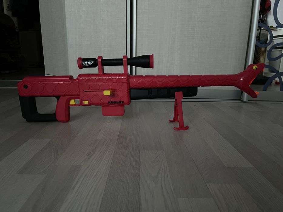 Снайперська гвинтівка Roblox Zombie Attack: Viper Strike