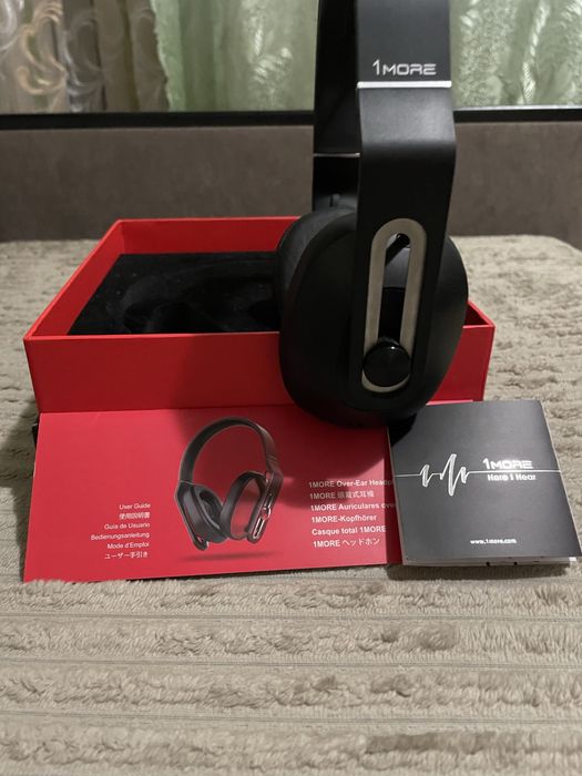 Проводні навушники 1MORE Over Ear Headphones. Стан нових