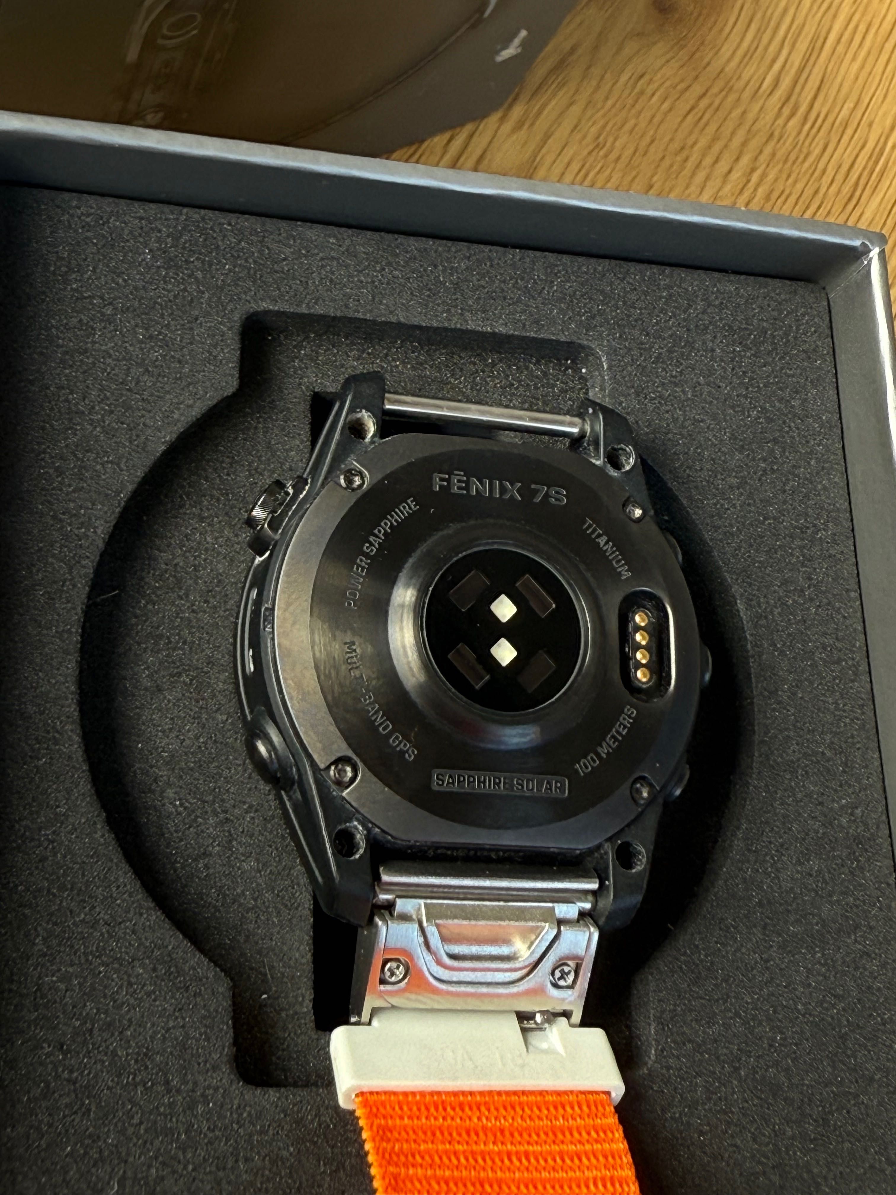 Garmin Fenix 7S – uszkodzony, na części