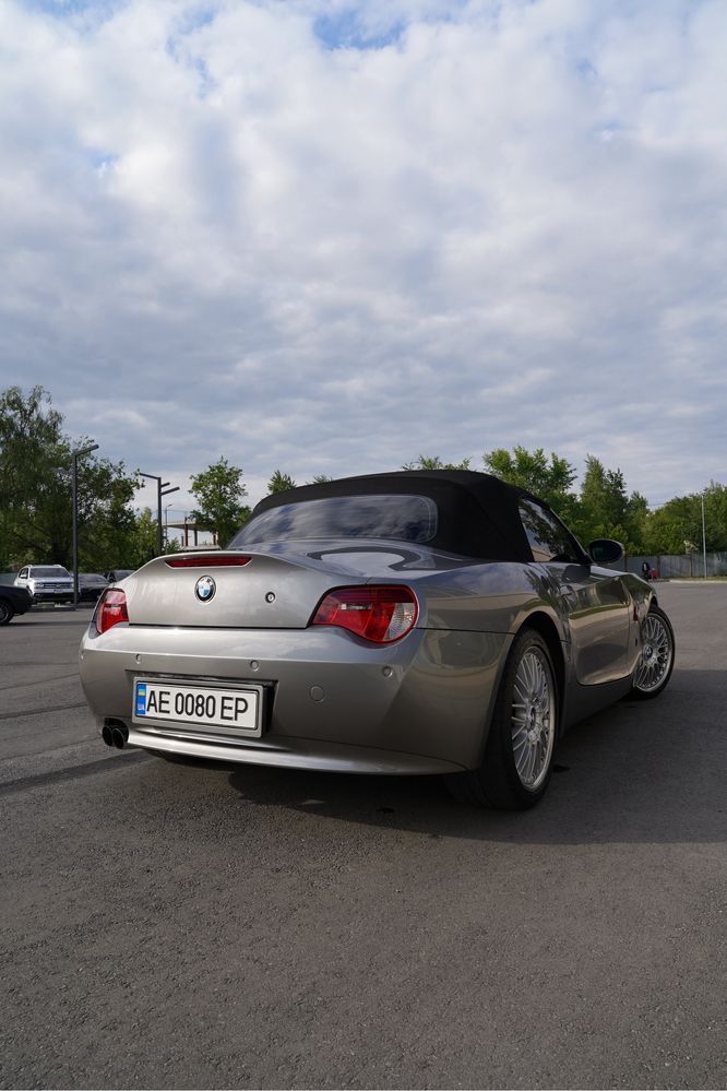 Кабриолет BMW Z4 с двигателем M54B30 целый автомобиль