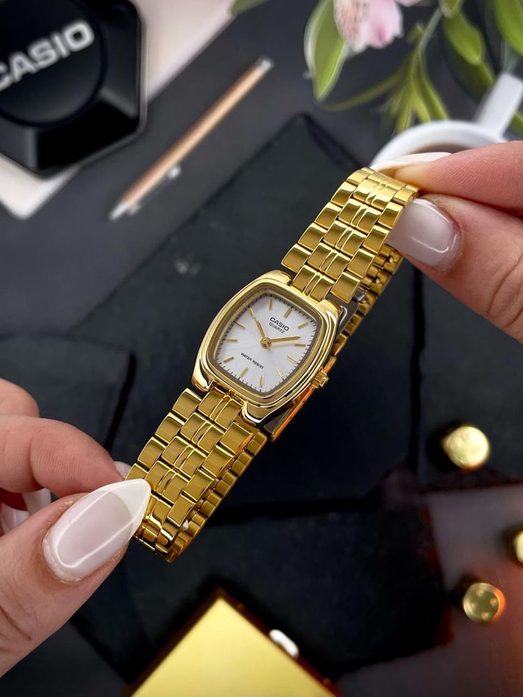 Жіночі годинники Casio