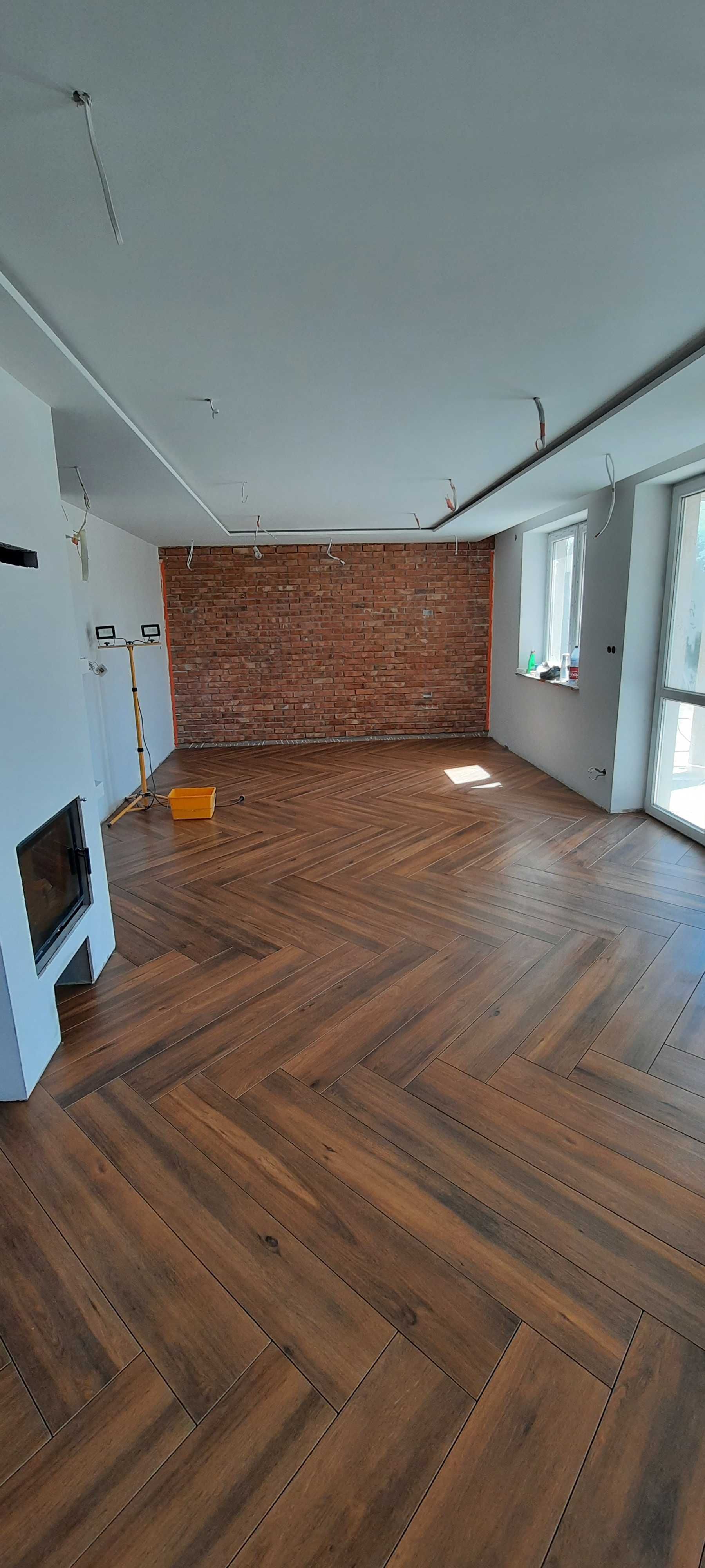 Układanie płytek/płytkarz/glazurnik/remont łanienki/wykończenia