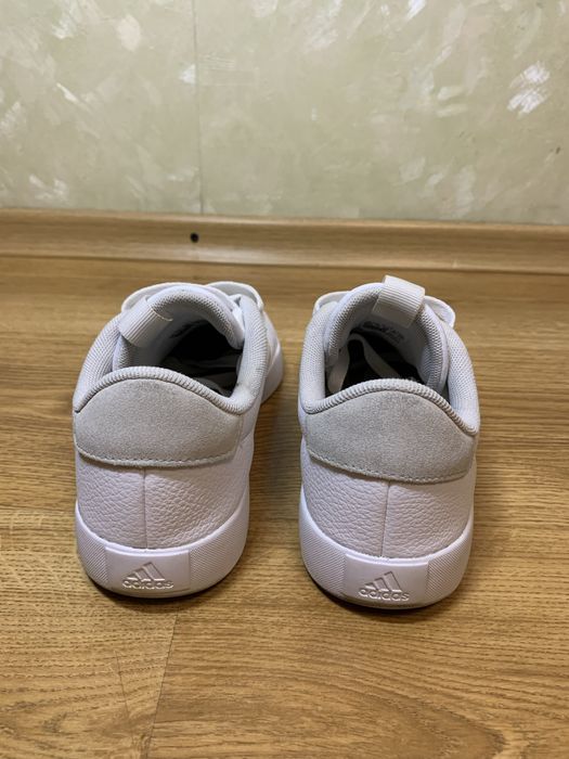 Кросівки жіночі адідас, adidas