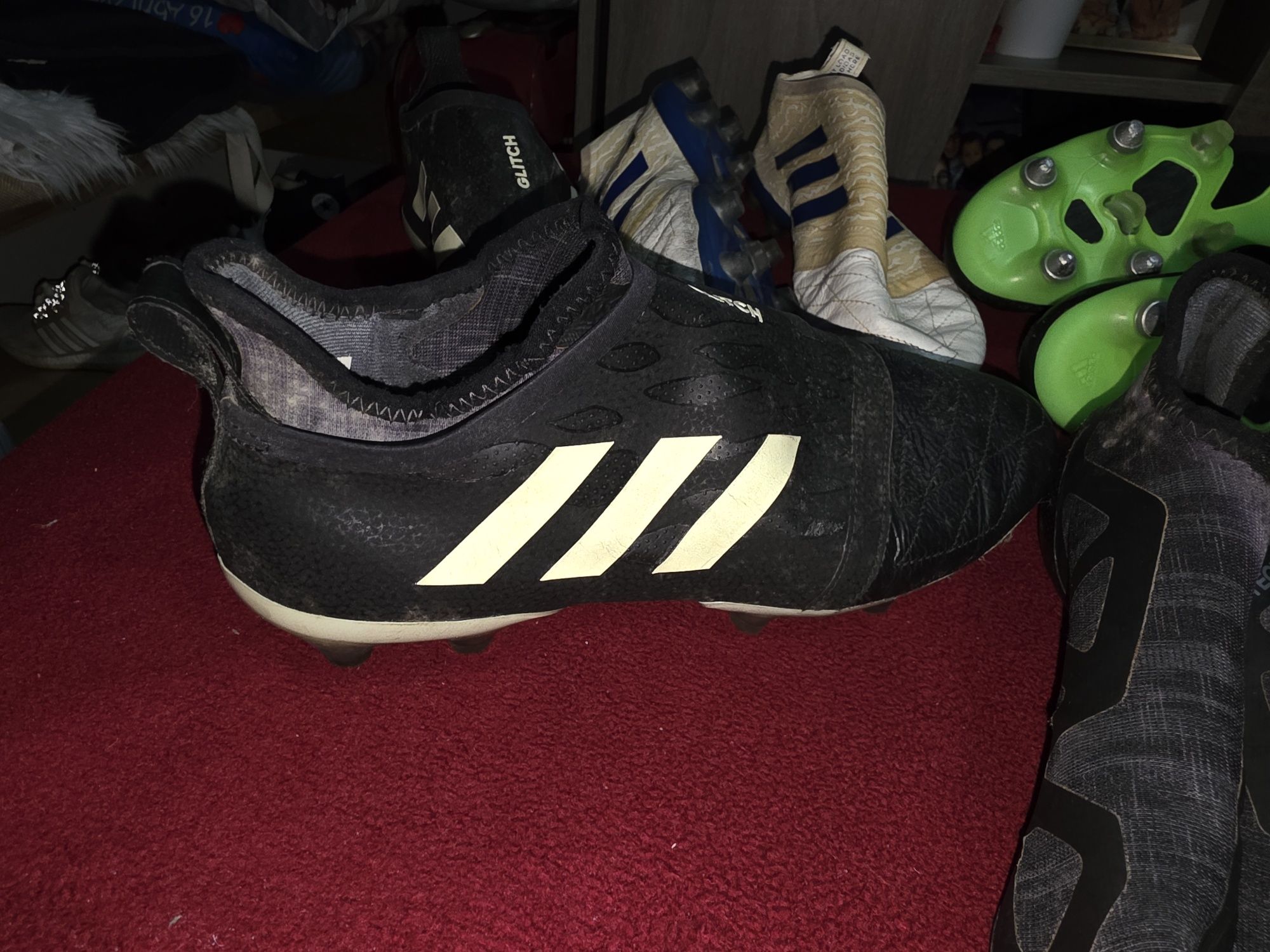 Adidas glitch raras