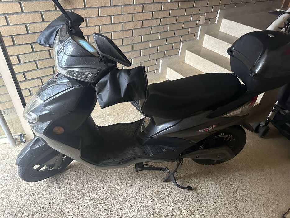 Scooter / Moto eletrica Megabike Star (ultimo Preço )