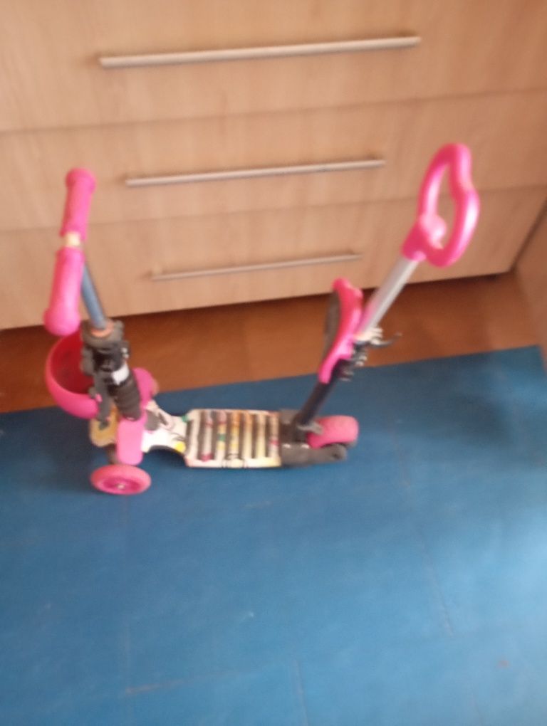 Продам детские вещи
