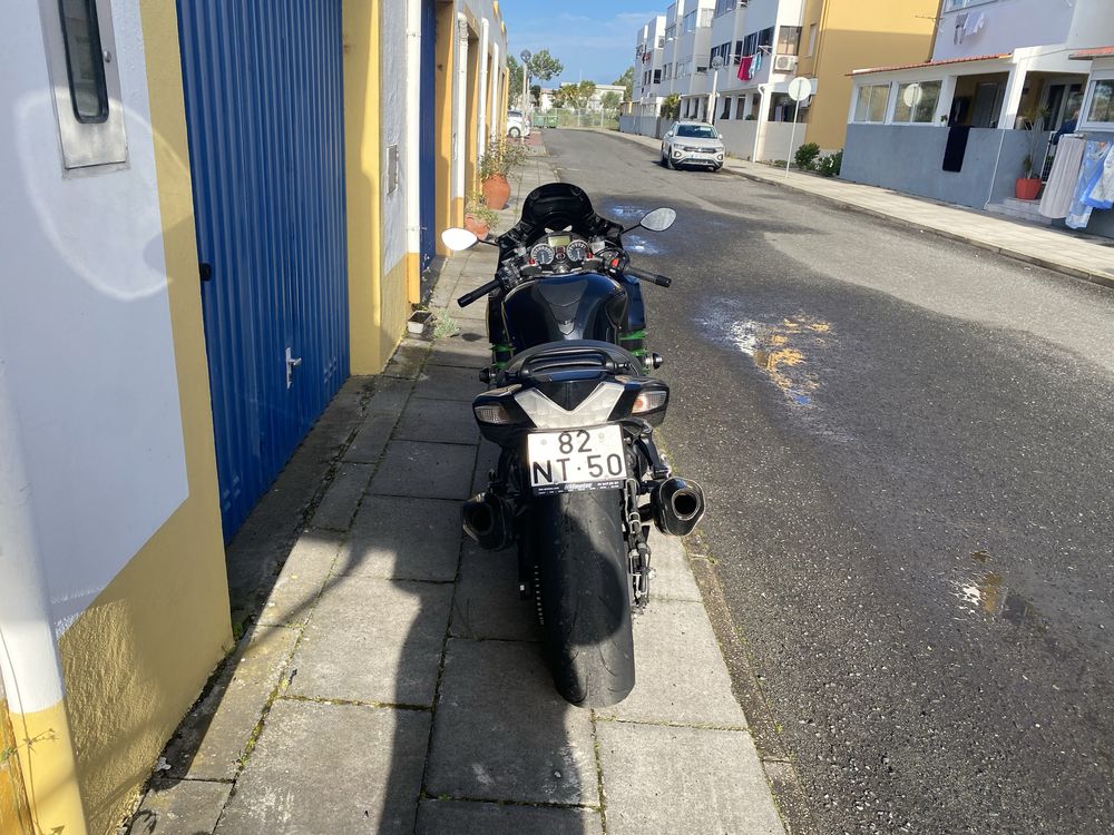 Kawasaki zzr 1400