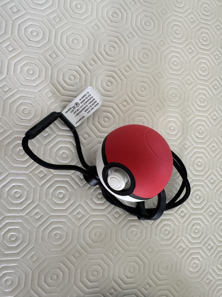 Vendo Nintendo Switch Edição Limitada Pokemon Pikachu Eevee