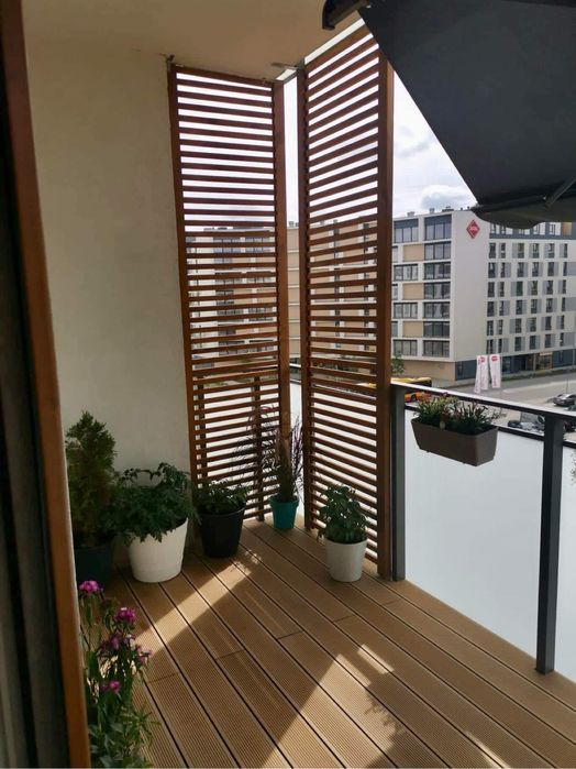 Pergole na balkon zabudowa balkonu na wymiar angielskie kratki