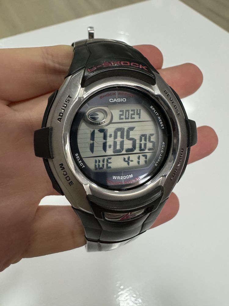 Часы Casio G-SHOCK G-7300