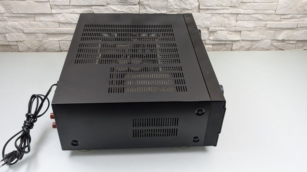 Denon PMA-1060 Mocny wzmacniacz stereo