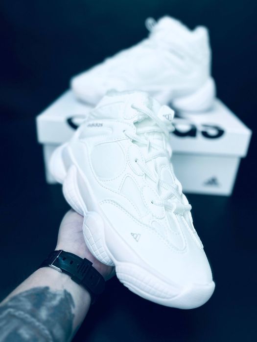 Женские кроссовки Adidas Белые кожаные зимние кросівки  Адідас