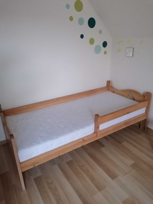 Sprzedam łóżeczko dziecięce 80x200