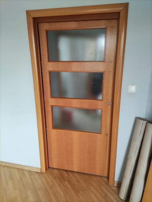 Sprzedam drzwi wewnętrzne fornir