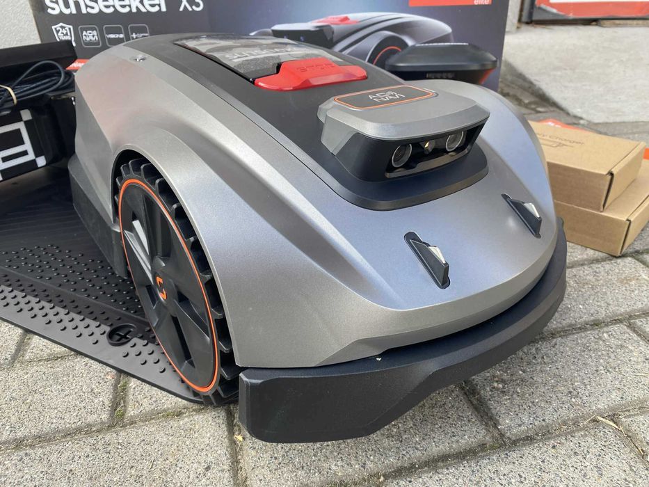 Cedrus SUNSEEKER ELITE X3 RT Kosiarka Automatyczna Robot Koszący 800m2