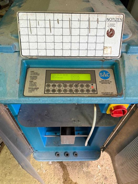 Alimentador de Vitelos Holm & Laue H&L 100