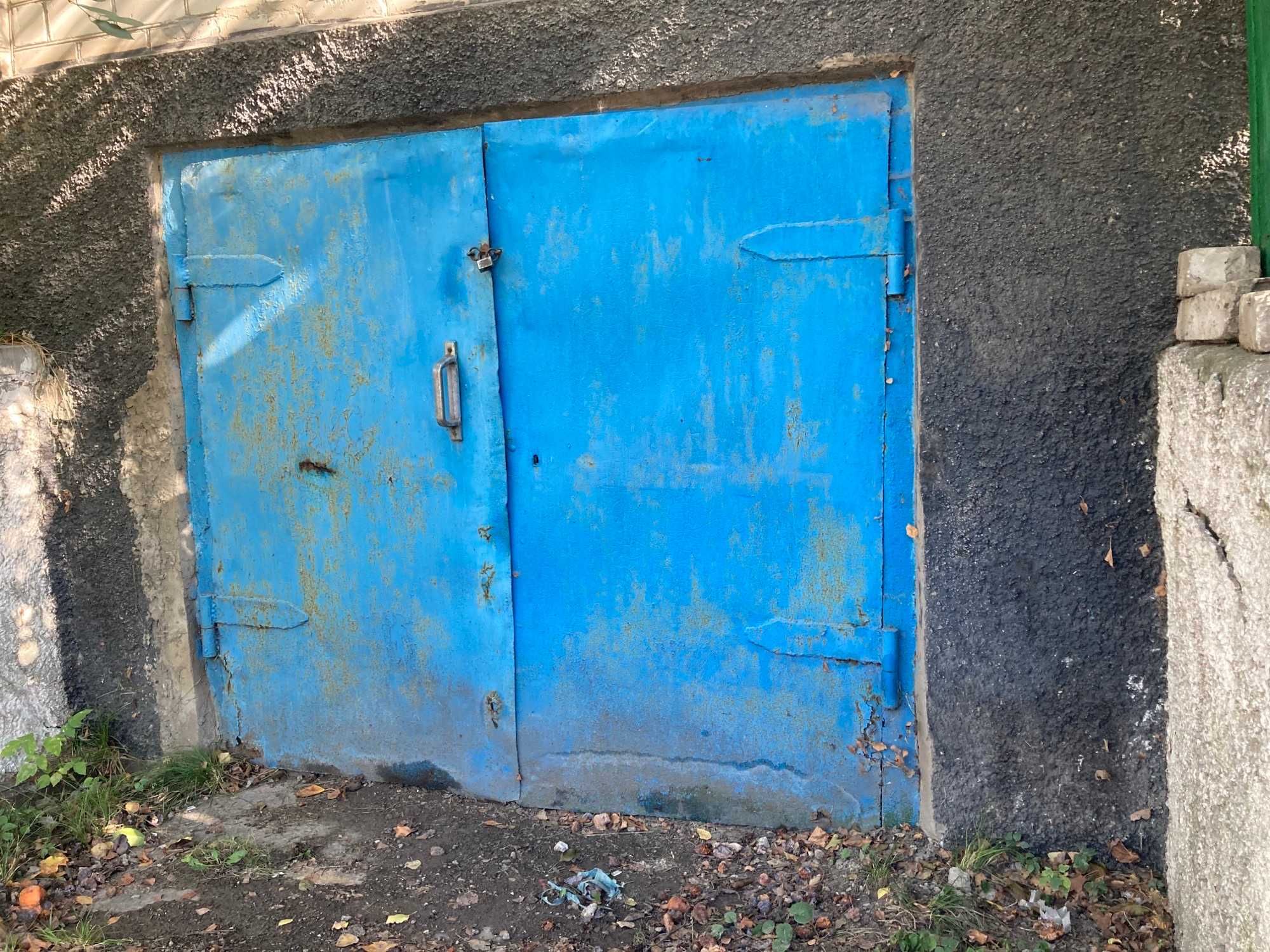 Продам будинок в районі ЗД вокзалу.
