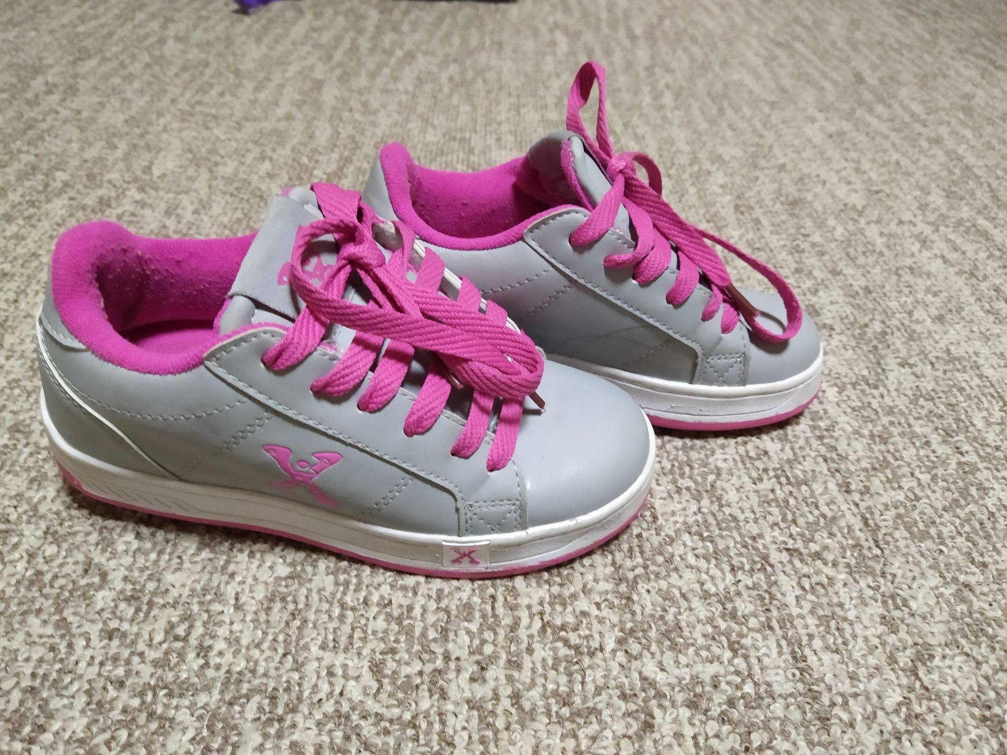 Роликові кросівки Heelys Sidewalk Sport