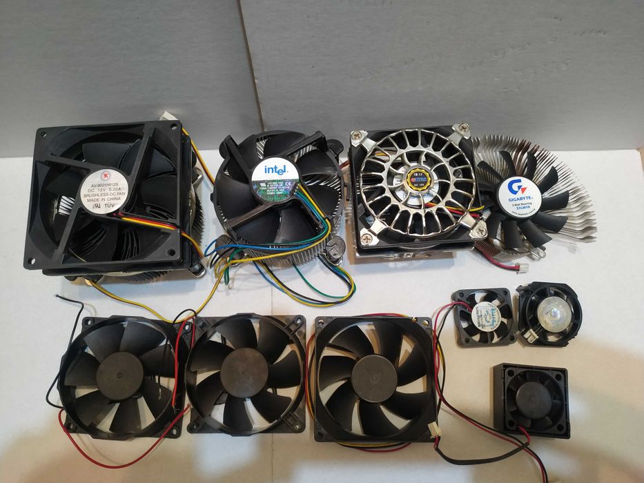 продам кулер(вентилятор) для компьютера, ноутбука с радиатором и без