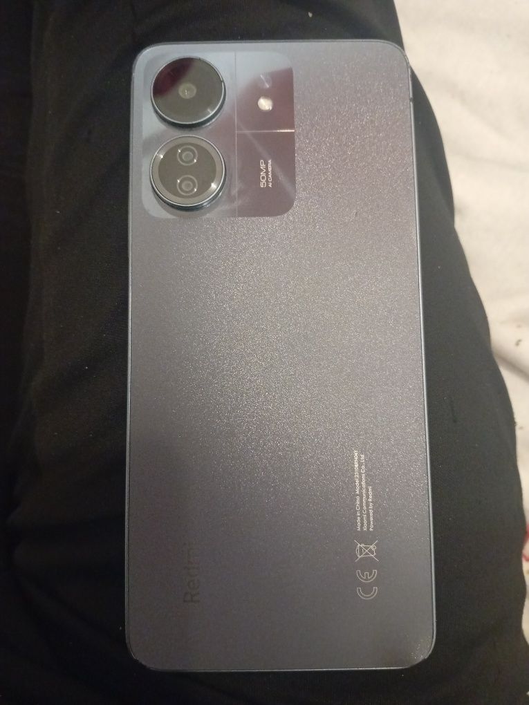 Telemóvel Redmi 13c novo 256gb