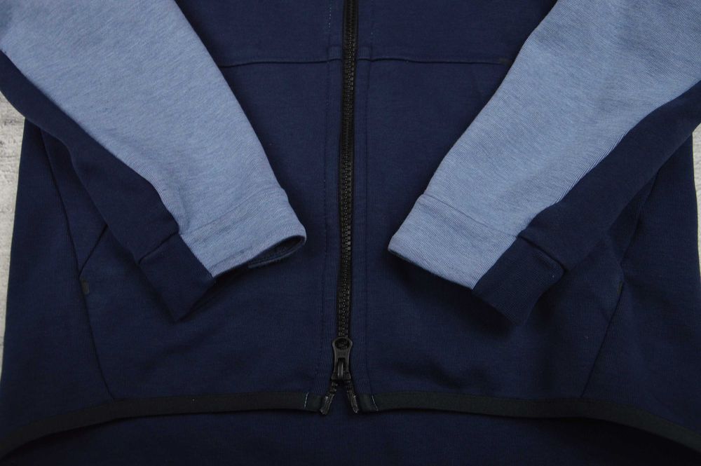 Nike Tech meska bluza rozpinana z kapturem - M