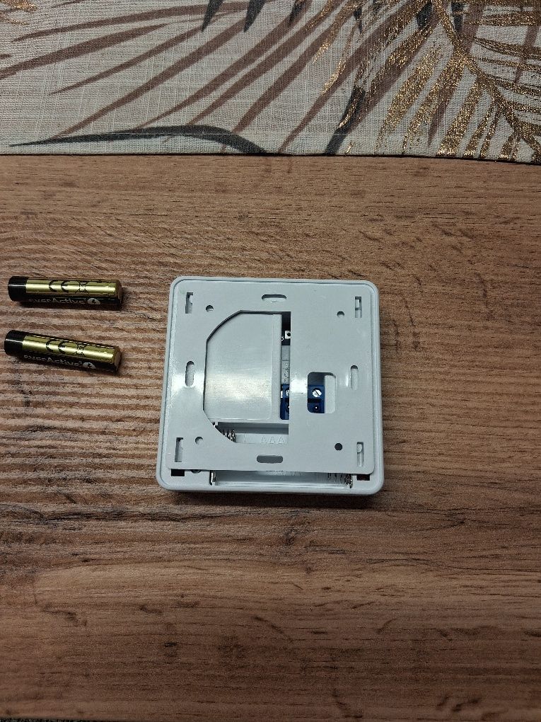 Termostat regulator pokojowy Tech ST-294 v1