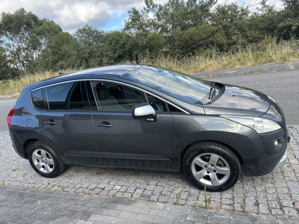 Peugeot 3008 1.6 HDI 115cv - 2013 - GPS