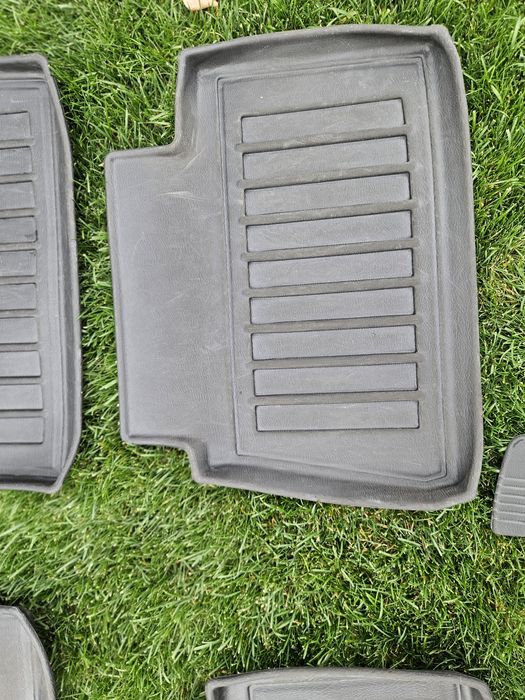 Коврики Toyota Yaris cross 3D line