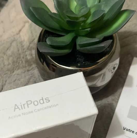 słuchawkiAppleairpods4zA-N-C- NOWE z gwarancją-do iOSi iPad