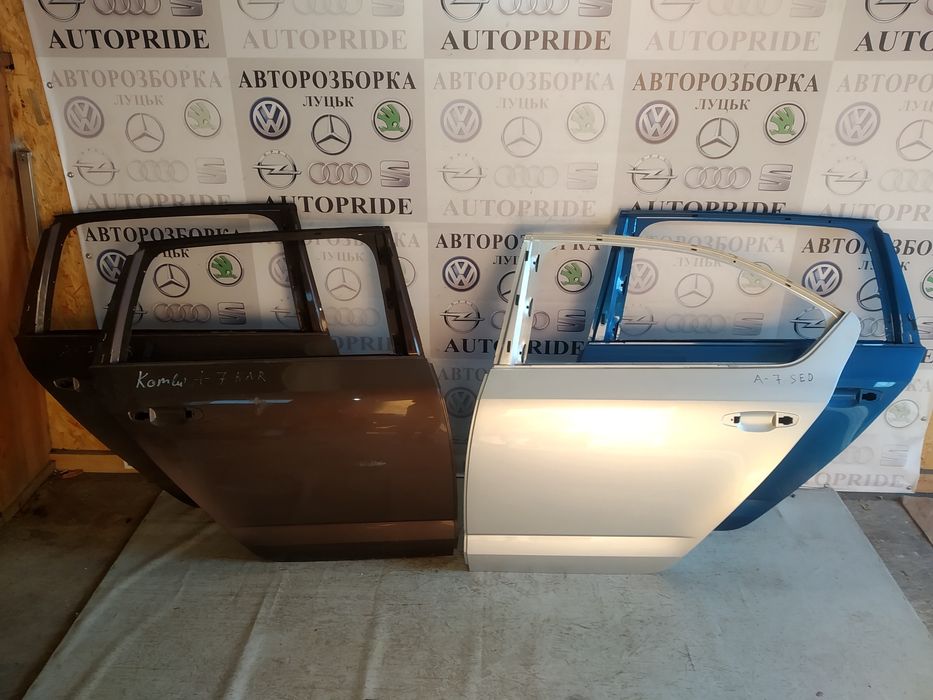 Двері двери дверь задні Шкода Октавія А7 Октавия А7 Skoda Octavia A7