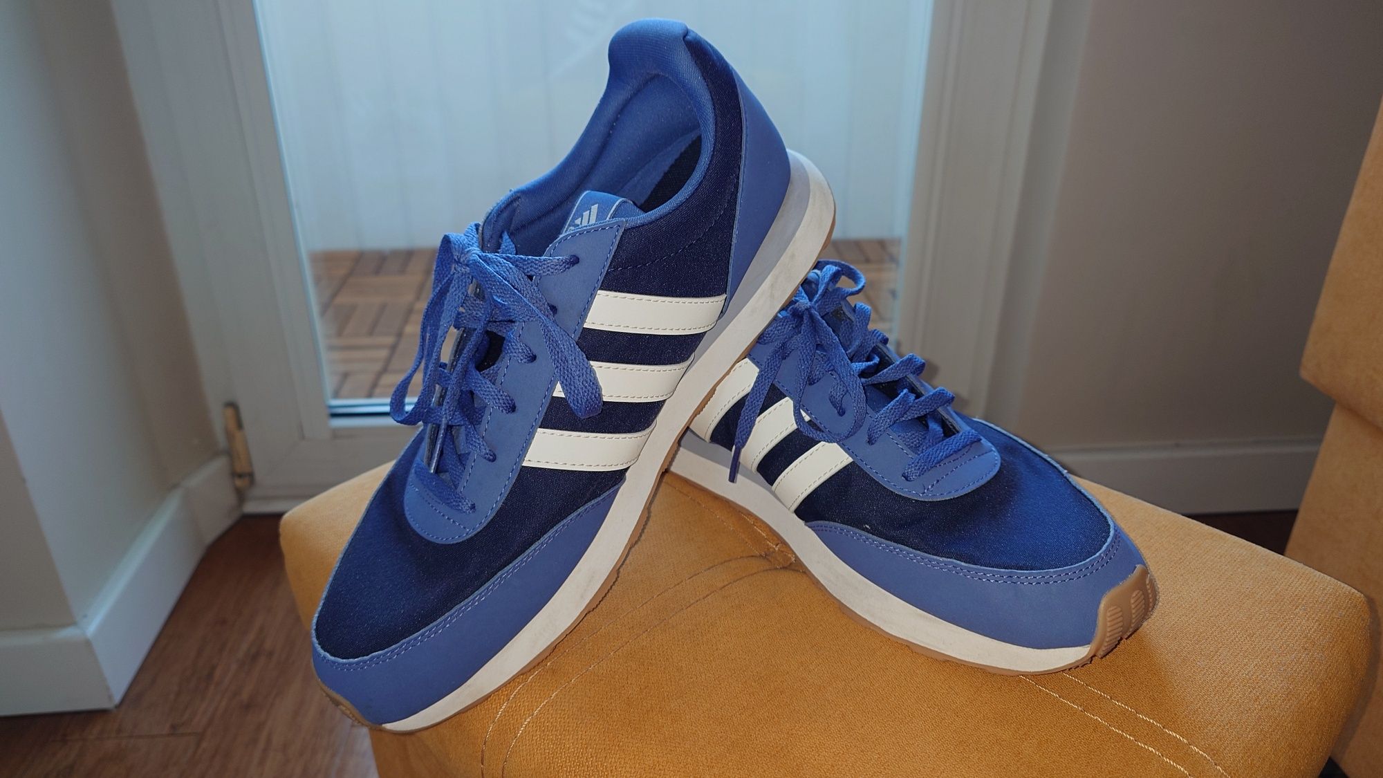 Buty sportowe Adidas. r. 44