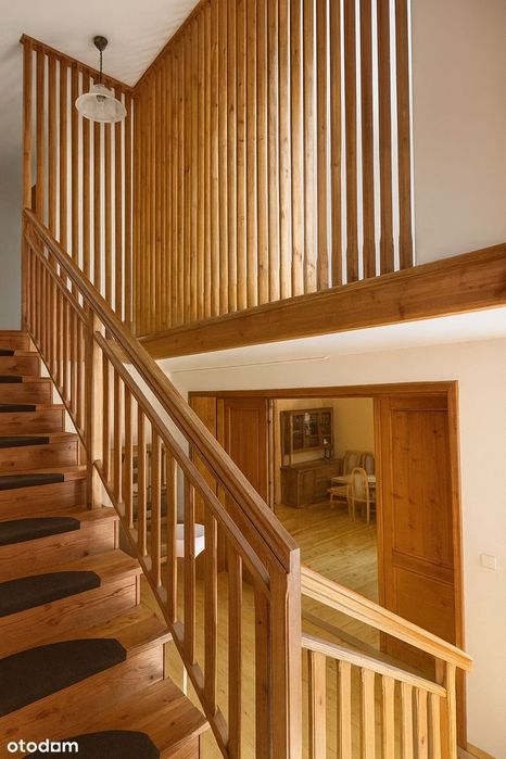 Twój azyl wśród zieleni – dom z dużą działką w Zawadce