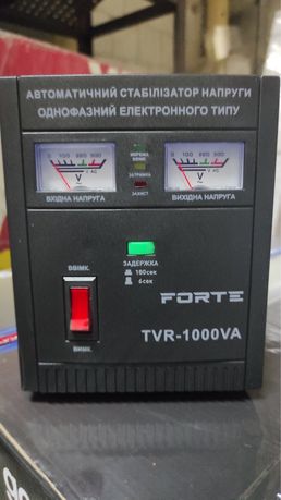 Стабилизатор напряжения Forte TVR-1000VA. Новый